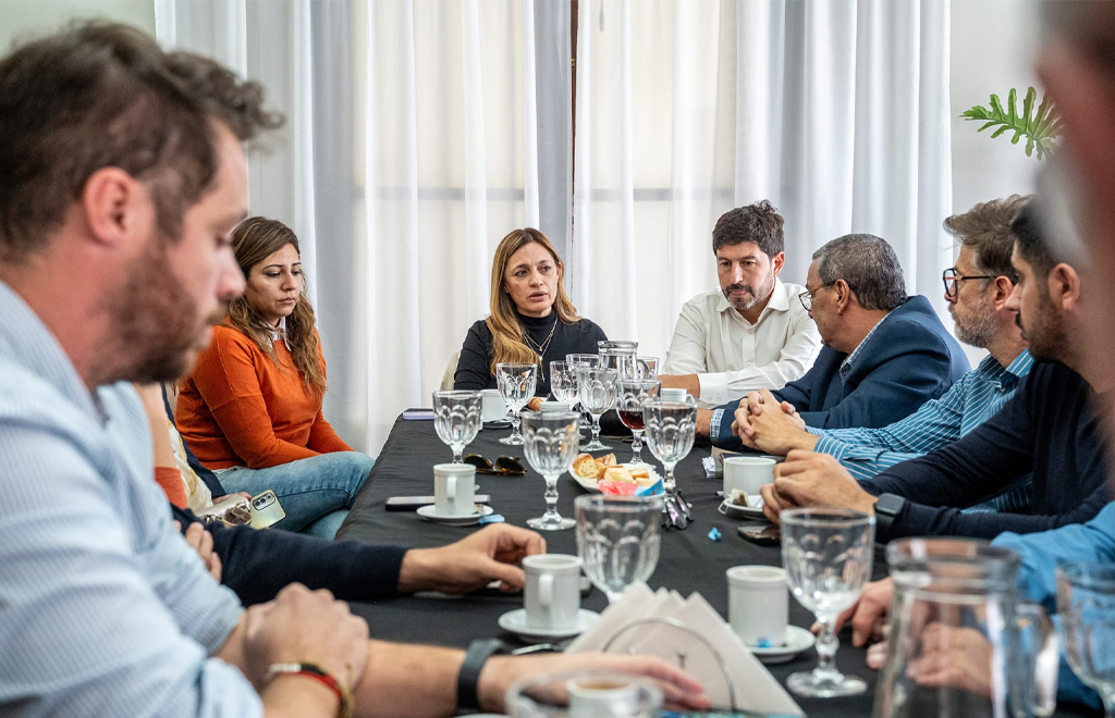 PARA EL SECTOR INDUSTRIAL Y COMERCIAL TAMBIÉN ES PRIORIDAD LA ALIMENTACIÓN DE NIÑOS Y NIÑAS RIOJANAS