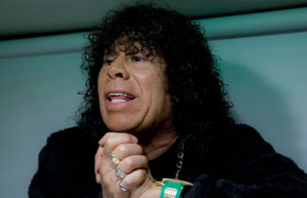 LA MONA JIMENEZ TUVO QUE SER INTERNADO DE URGENCIA