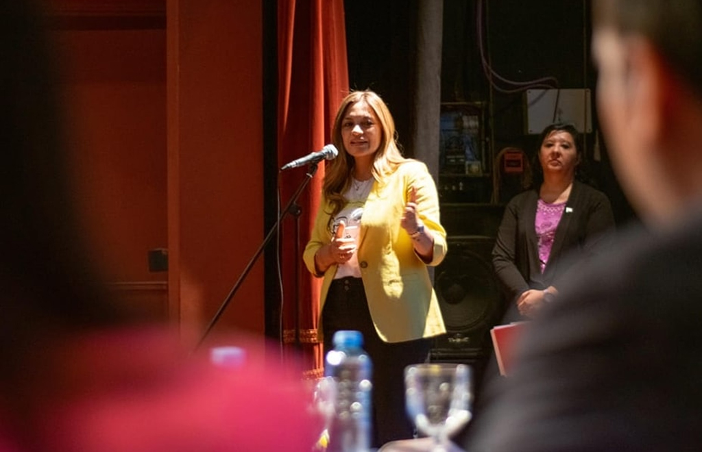 TERE MADERA: «HOY MÁS QUE NUNCA NECESITAMOS DE LA MIRADA SOCIAL PARA CONTENER A LAS FAMILIAS»