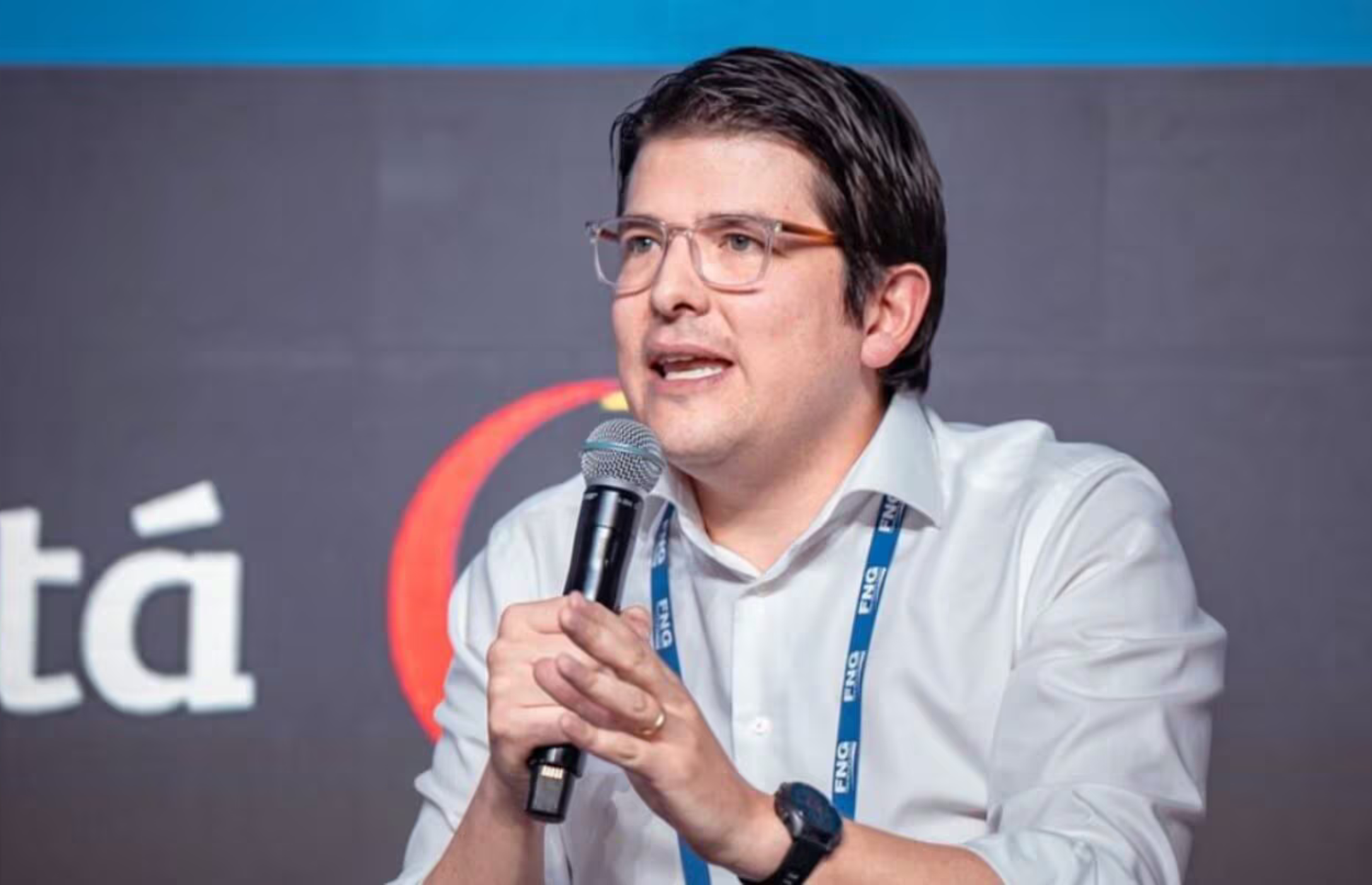 COLOMBIA: MURIÓ EL CANDIDATO A PRESIDENTE BALEADO EN UN ACTO DE CAMPAÑA