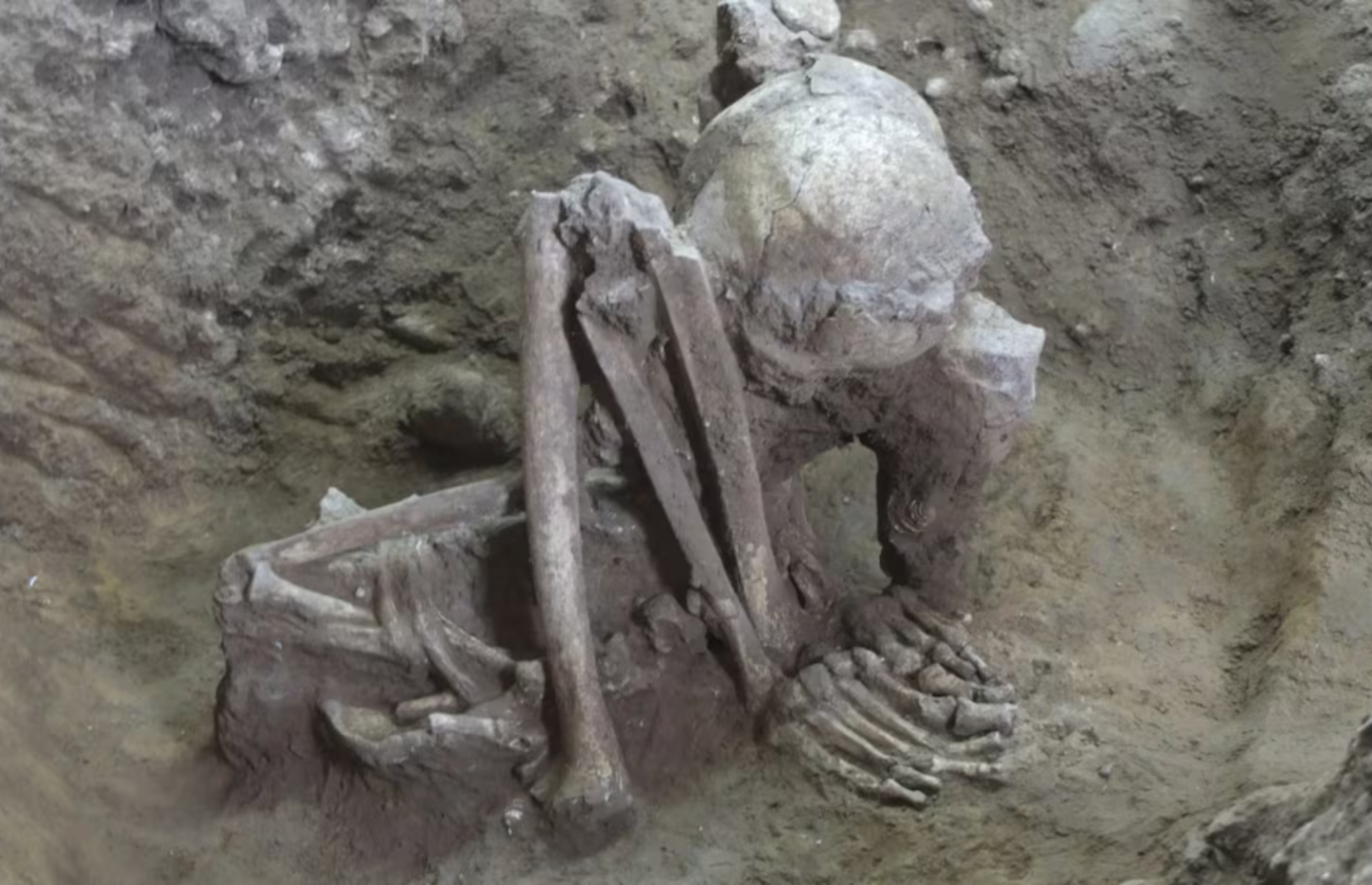 IMPRESIONANTE HALLAZGO EN ASIA: ENCONTRARON MOMIAS DE HASTA 12.000 AÑOS DE ANTIGüEDAD