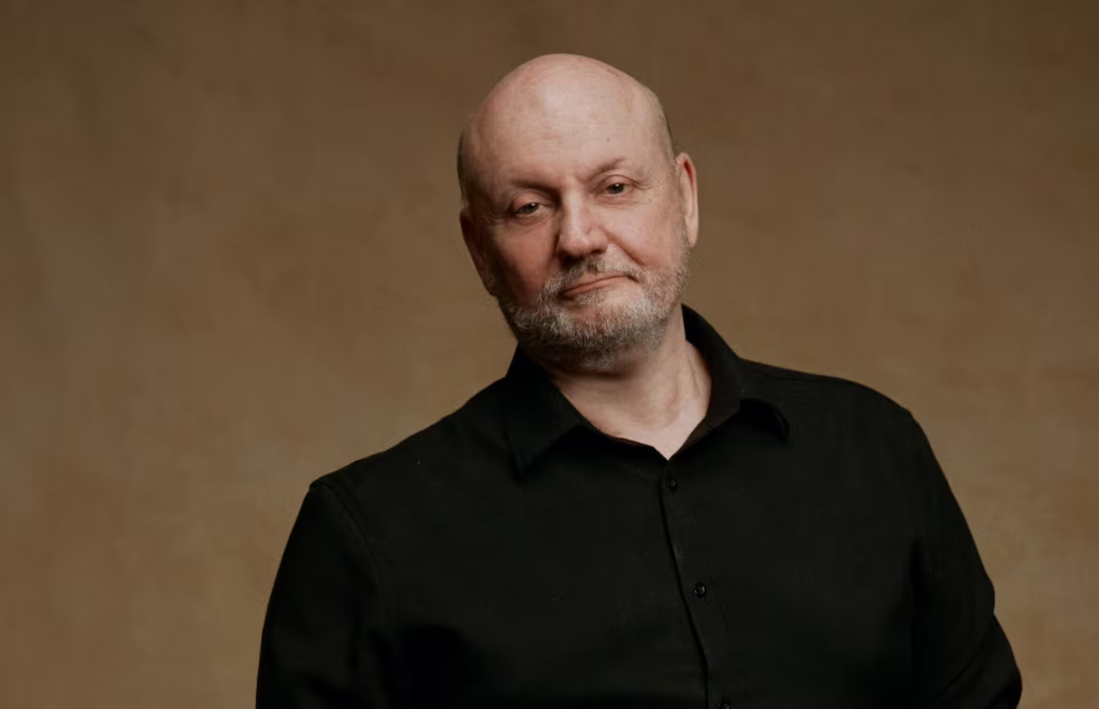 JUAN JOSÉ CAMPANELLA CUESTIONÓ EL RECORTE DE FONDOS EN CULTURA