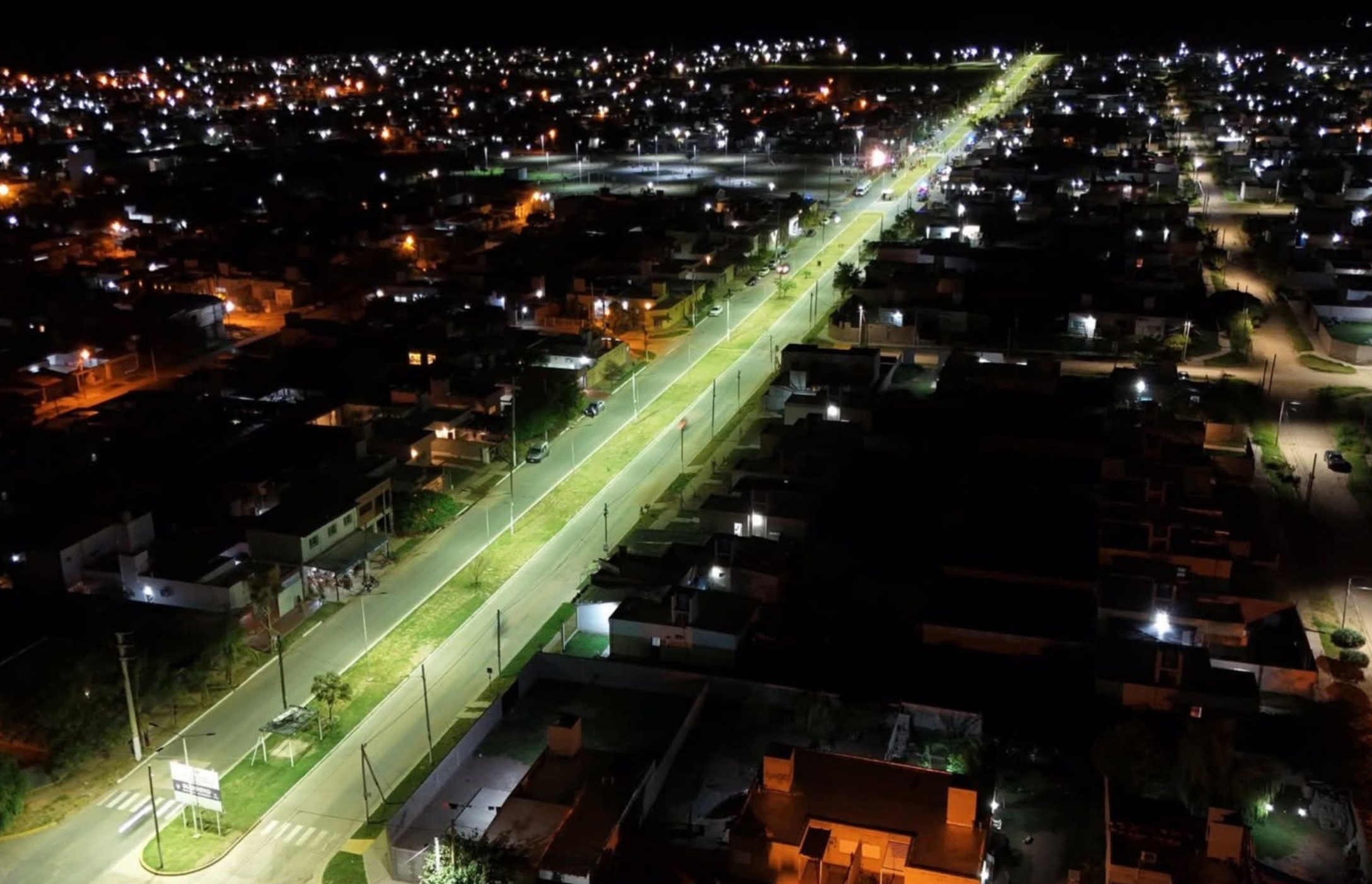 QUINTELA DESTACÓ AVANCES EN EL PLAN DE ILUMINACIÓN CON UNA NUEVA PUESTA EN FUNCIONAMIENTO