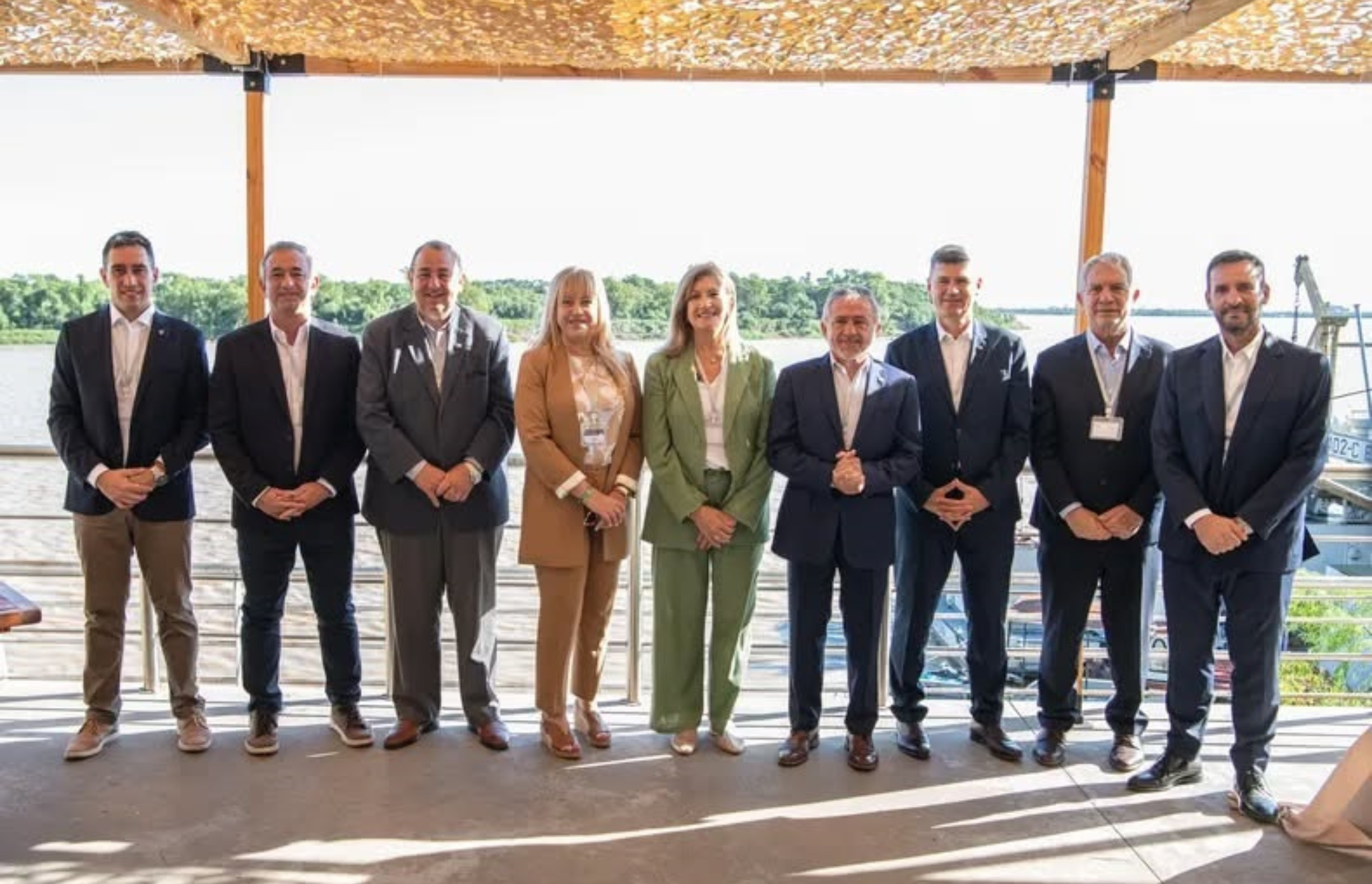 INTENDENTES DE TODO EL PAÍS ADVIERTEN «ASFIXIA FINANCIERA» DEL GOBIERNO NACIONAL