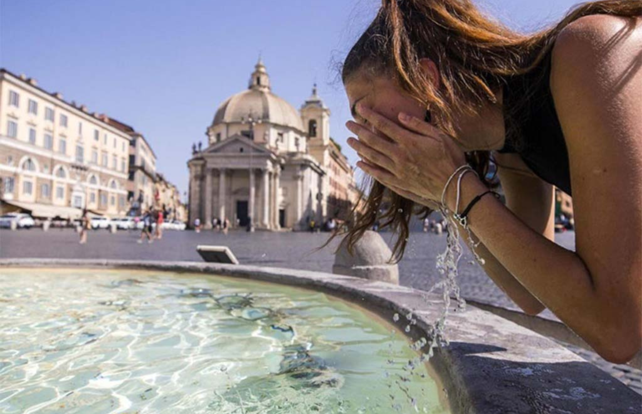 ITALIA EMITE ALERTA ROJA POR LA OLA DE CALOR