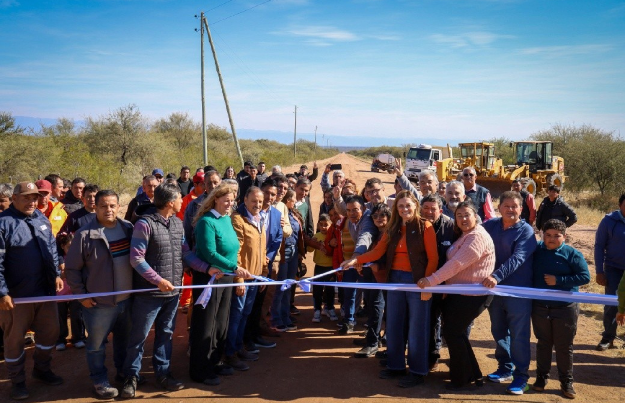 QUINTELA INAUGURÓ UN CAMINO RURAL QUE CONECTA TRES PARAJES Y MEJORA LA PRODUCCIÓN Y LA CONECTIVIDAD
