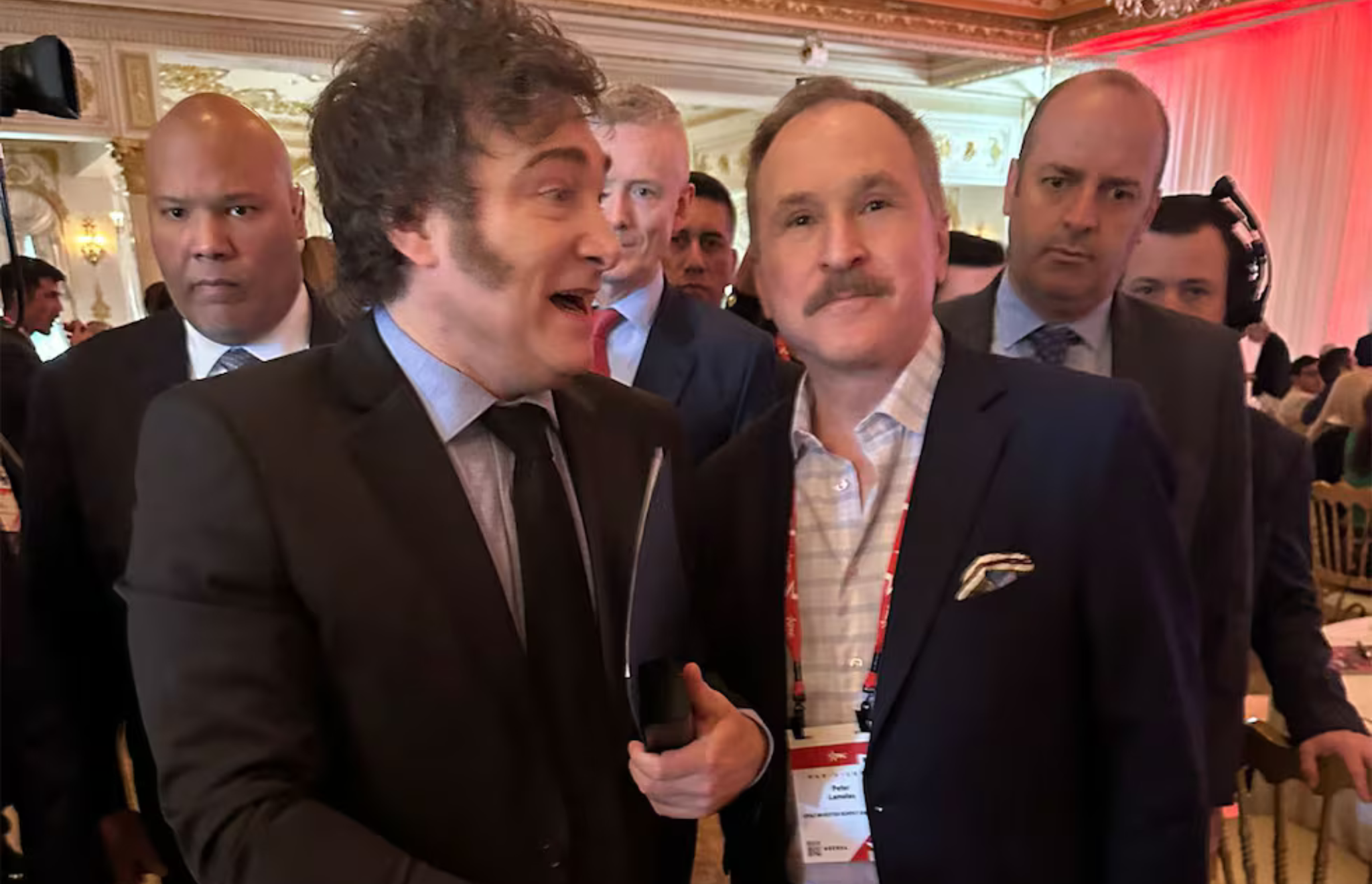 A FESTEJAR CON LOS AMIGOS: MILEI CELEBRA LA INDEPENDENCIA DE ESTADOS UNIDOS