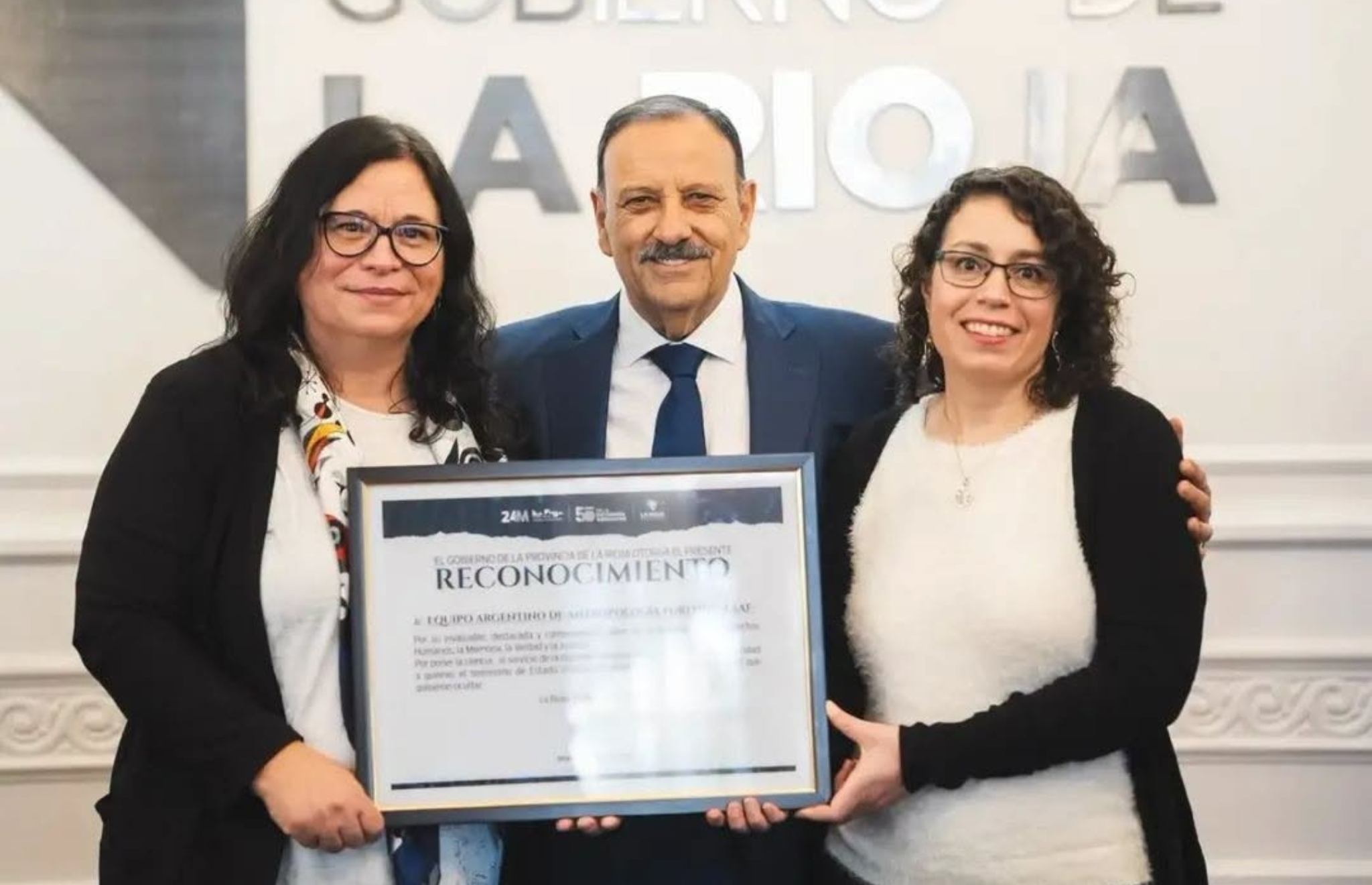QUINTELA RECONOCIÓ AL EQUIPO DE ANTROPOLOGÍA FORENSE QUE IDENTIFICÓ A TRES RIOJANOS DESAPARECIDOS