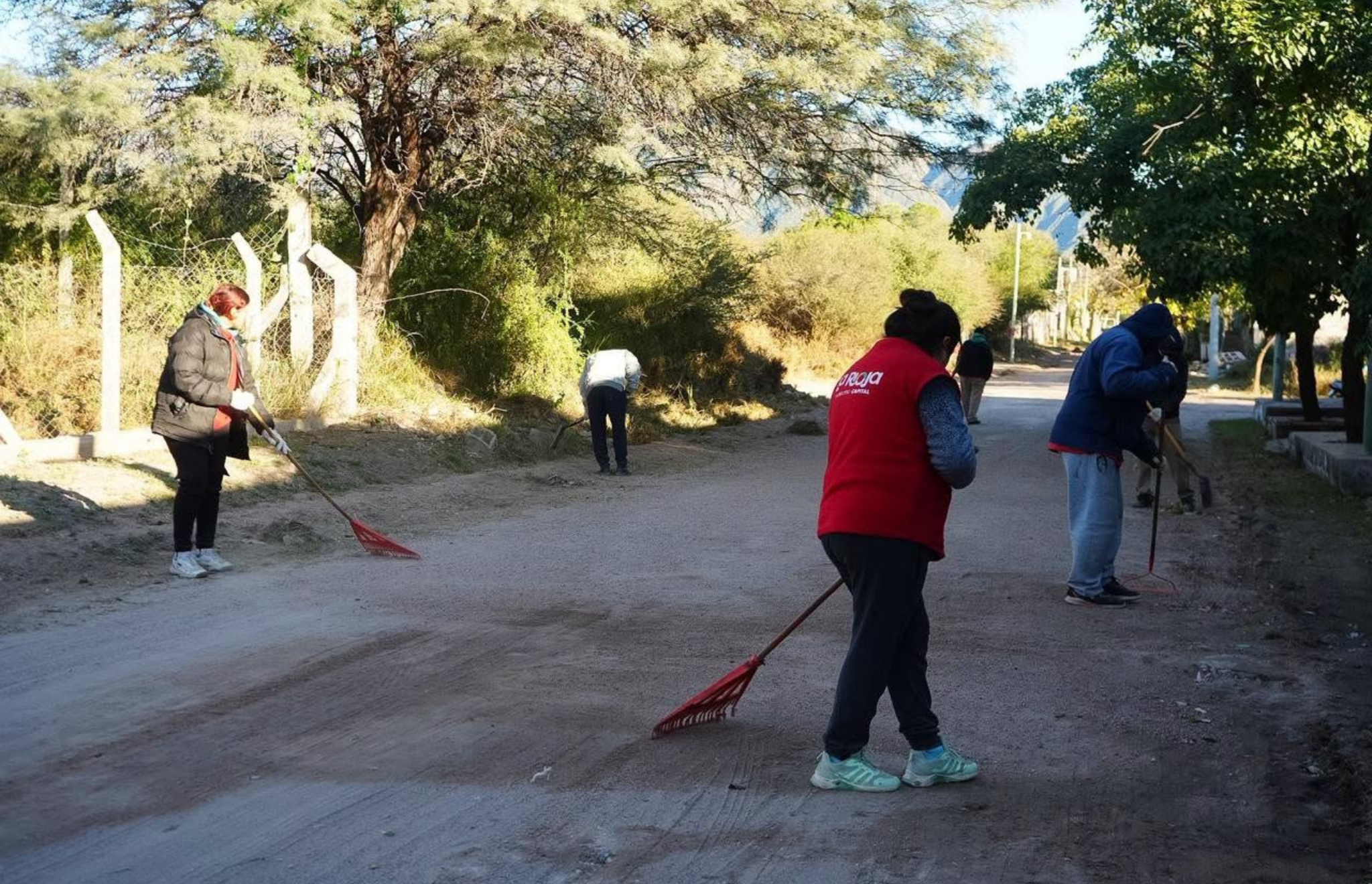 COCHANGASTA SUR MEJORA SU TRANSITABILIDAD CON UN OPERATIVO INTEGRAL