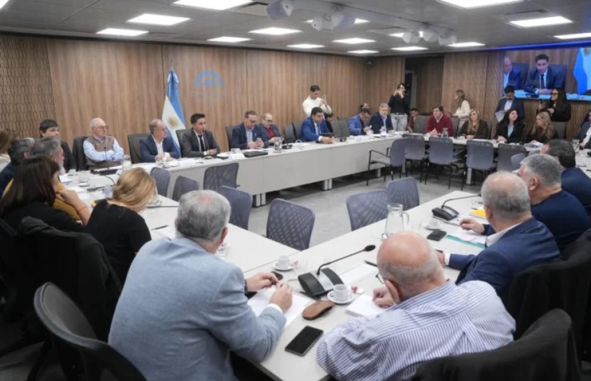 LA RIOJA RECLAMÓ UNA DEUDA MILLONARIA POR OBRAS PÚBLICAS