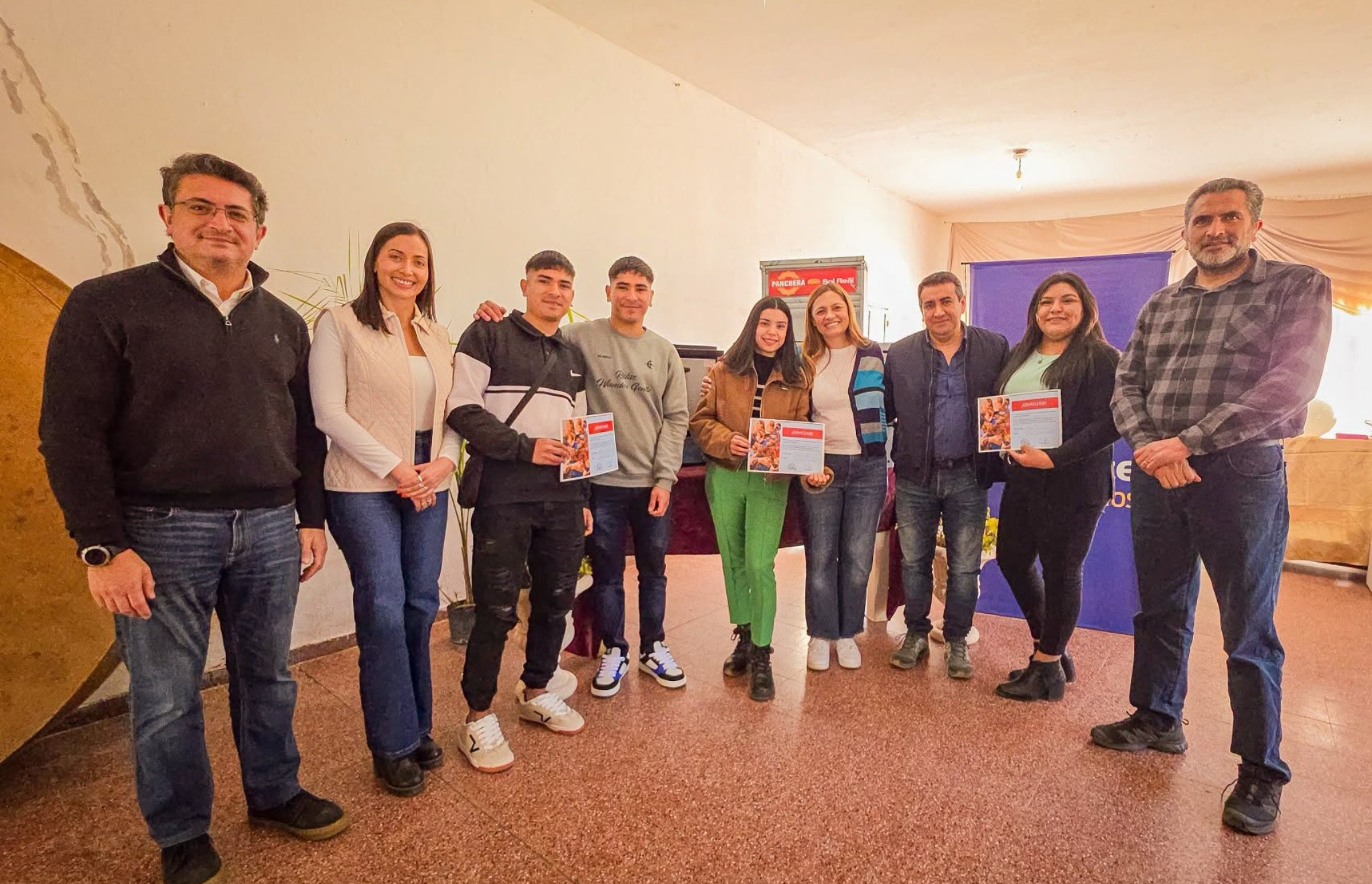 EMPRENDEDORES DE OLTA FORTALECEN SUS PROYECTOS CON EL PROGRAMA ADELANTE OFICIO