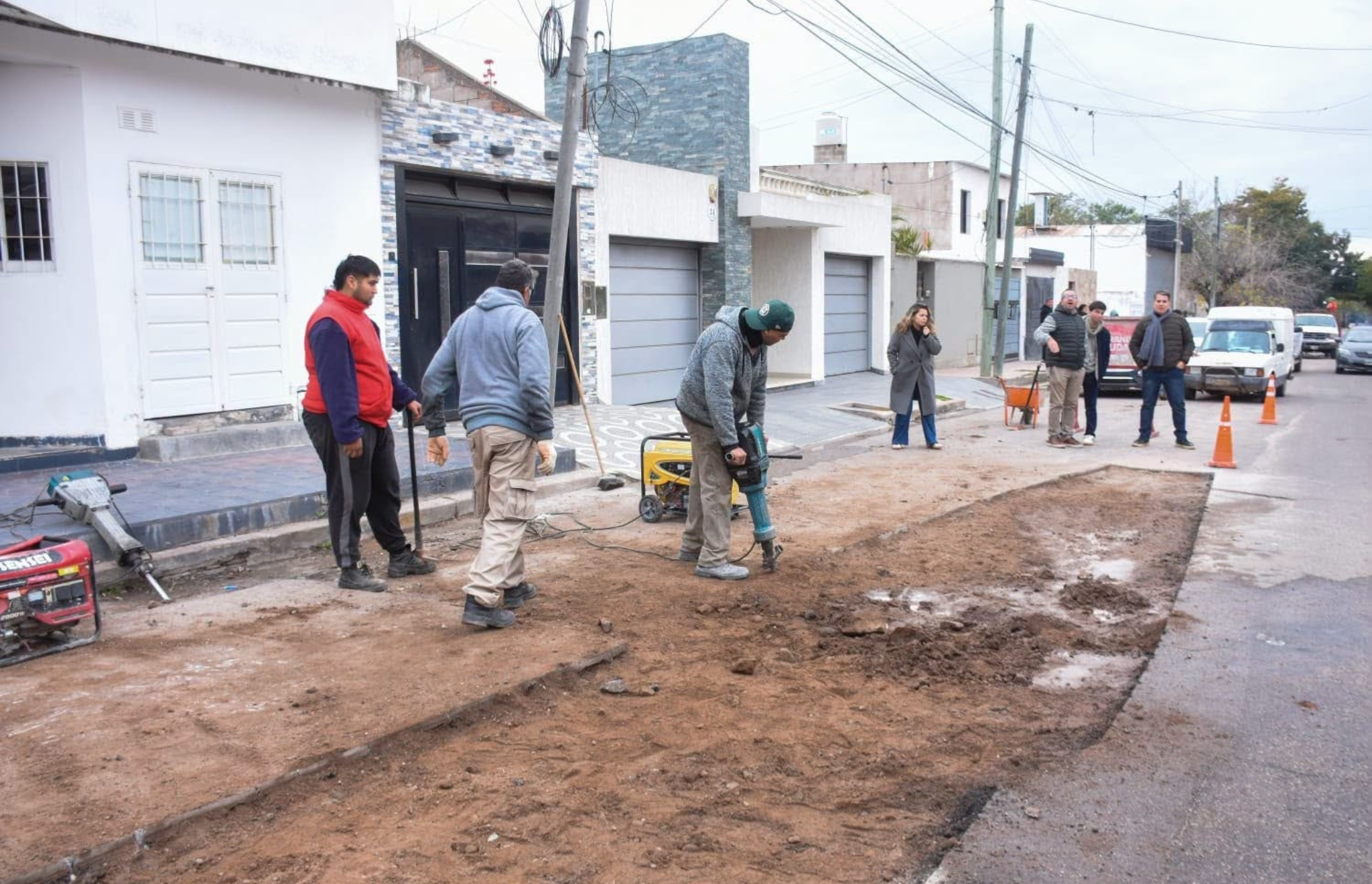 EL MUNICIPIO RECUPERÓ LA TRANSITABILIDAD EN IMPORTANTES SECTORES DE LA CIUDAD