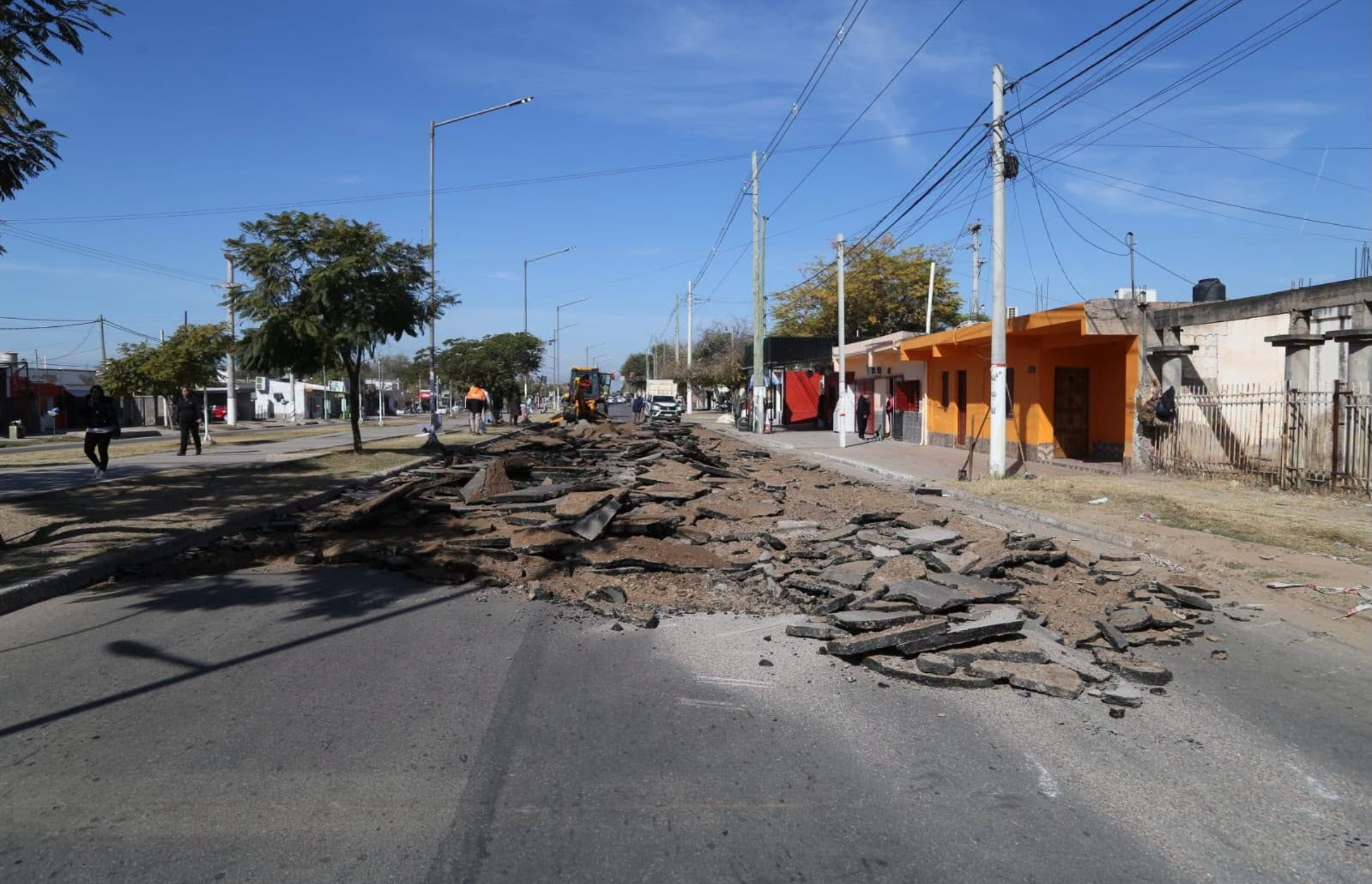 MEJORAN LA TRANSITABILIDAD CON OBRAS EN AVENIDA 1° DE MARZO Y BARRIO ARGENTINO