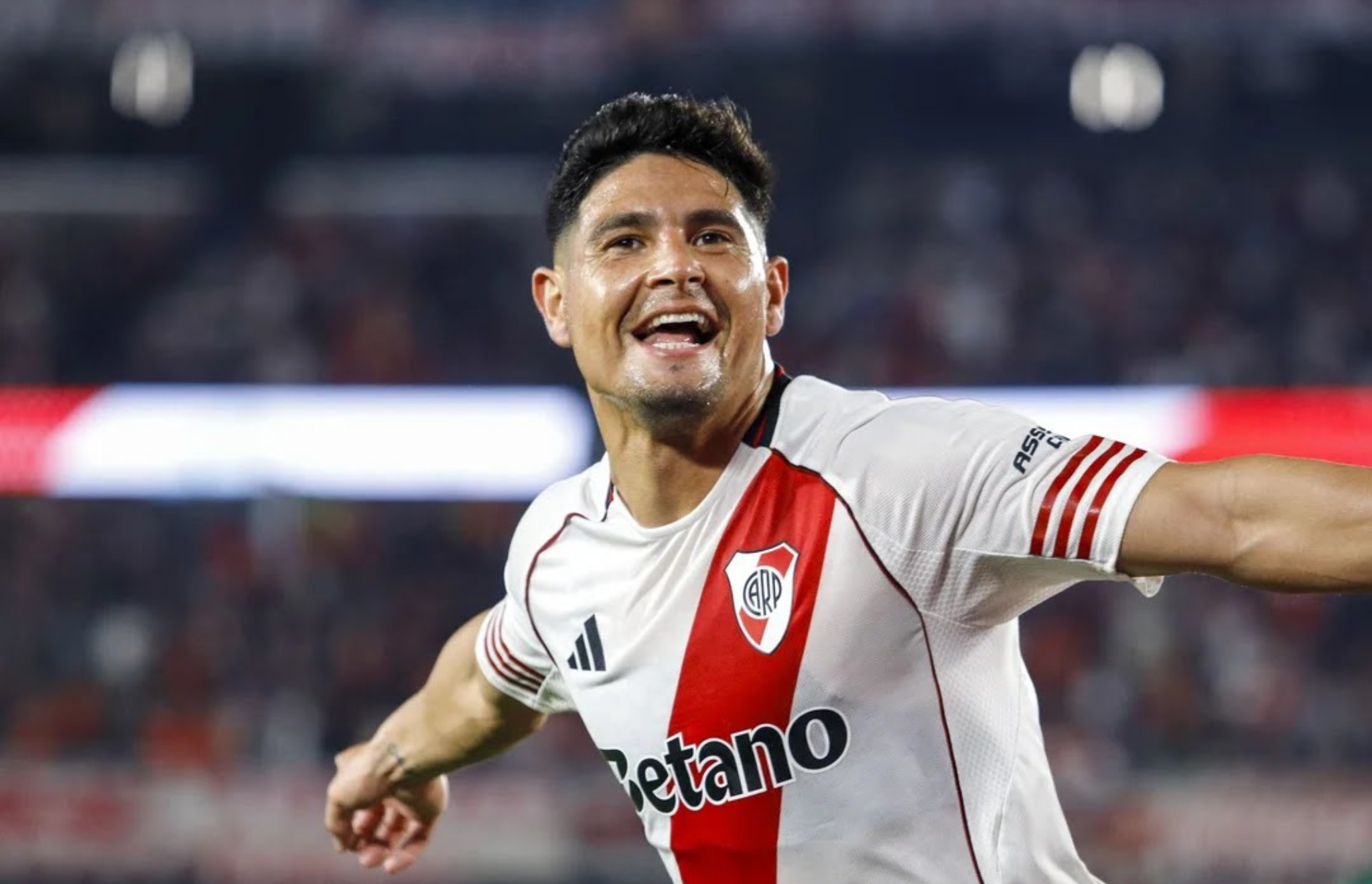SALAS SE FUE DE RIVER Y APUNTÓ CONTRA LA DIRIGENCIA