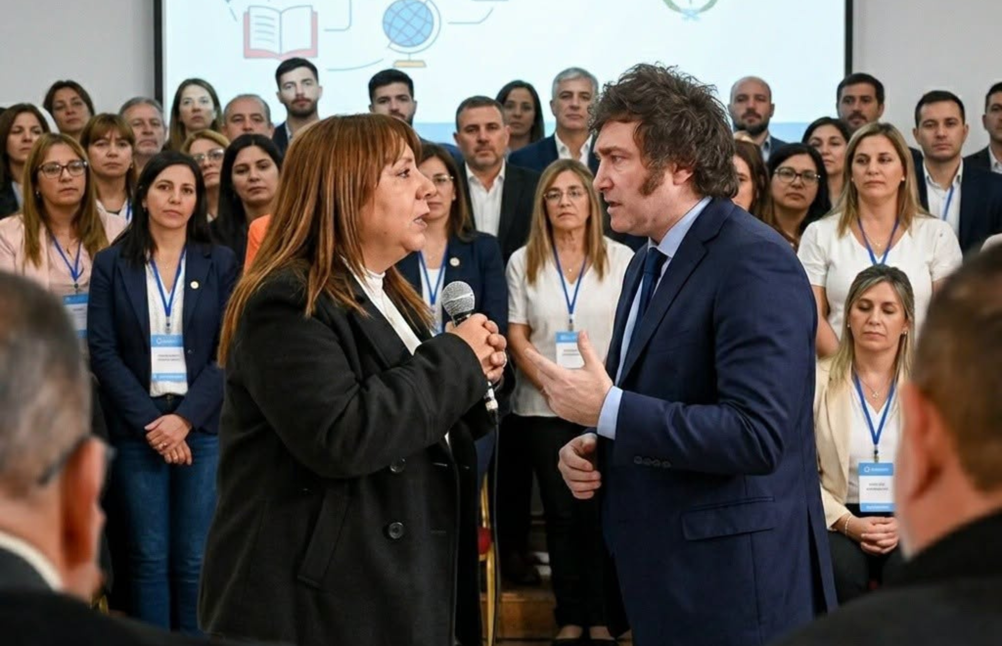 «LA DOCENCIA Y LA INVESTIGACIÓN NO SON UNA AMENAZA, SON UN PILAR DE LA DEMOCRACIA»