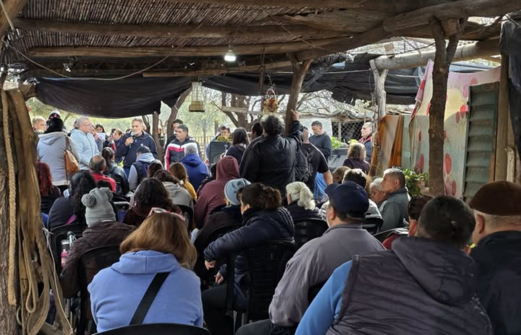 MÁS DE 220 FAMILIAS DE LA ESPERANZA INICIARON EL CAMINO HACIA EL TÍTULO DE PROPIEDAD