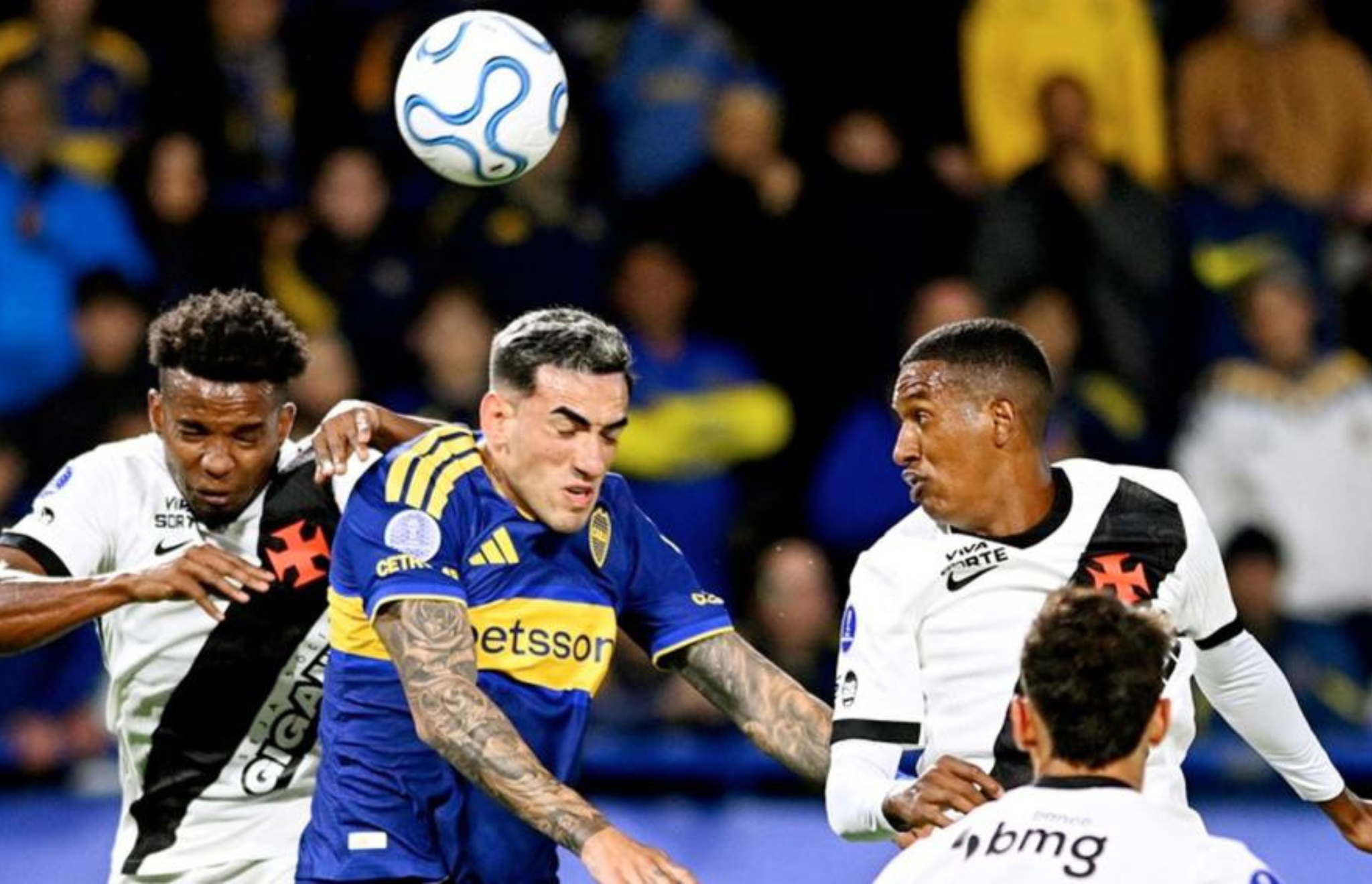 BOCA PERDIÓ EN LA BOMBONERA ANTE VASCO Y DEFINIRÁ SU SUERTE EN BRASIL